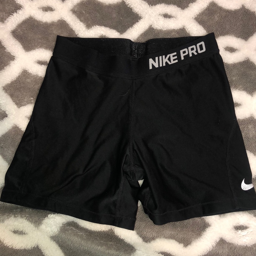 Nike pros (spandex) black!